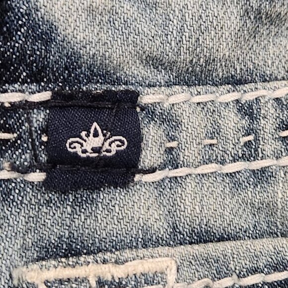 Almost Famous Size 0 Distressed Skinny Jeans - Picture 6 of 12